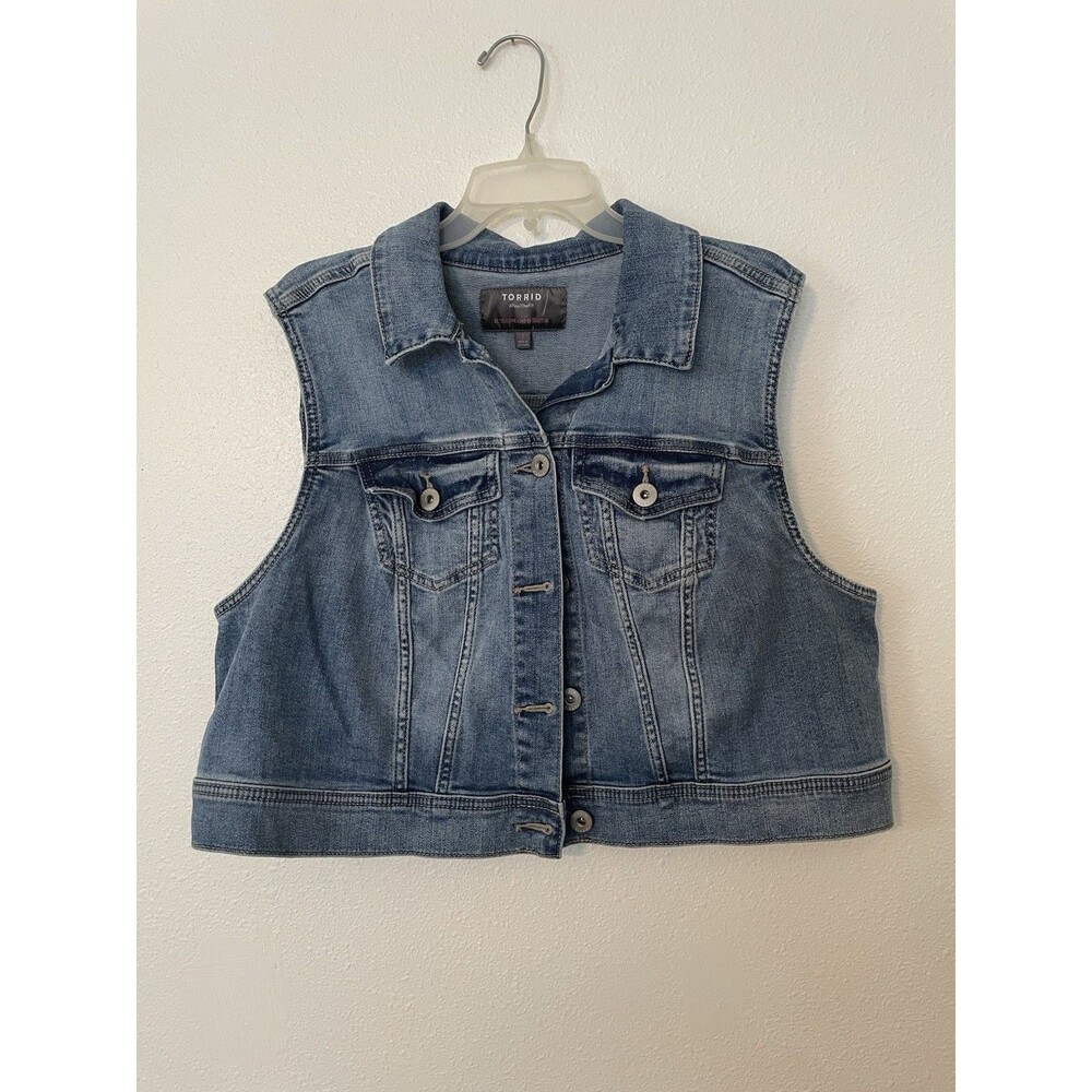 Torrid Womens Vest Size 2 Jean Denim Stretch Boho Grunge Sleeveless Casual